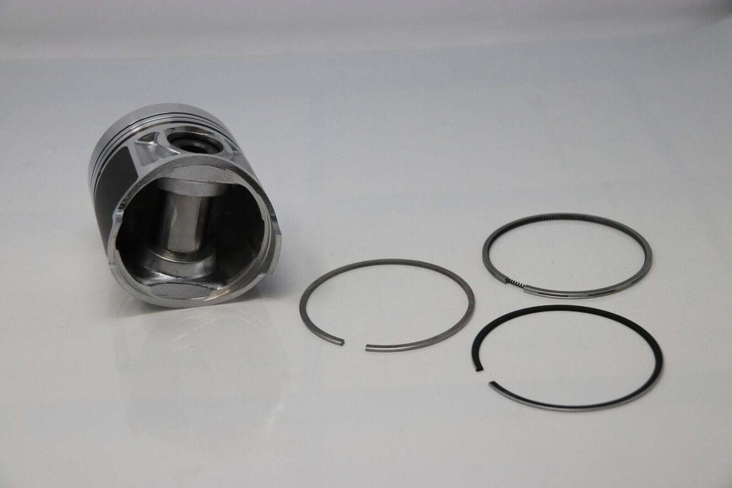 Perkins Piston with Rings